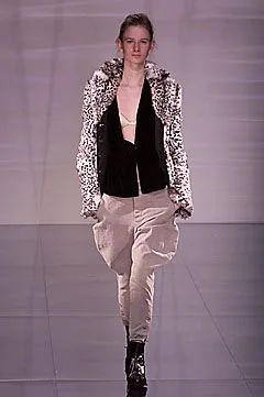 Look 10